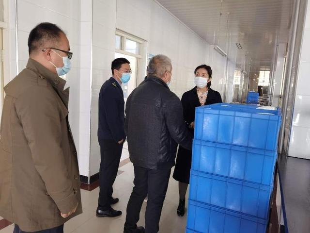玉門市 抓監管 強效能——全力保障“雙節”期間食品市場安全與集中加工規范